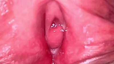 Unbelievable! Take a cootchies of a virgin pussy! There is no crevice to put your cock in! Can you find it?