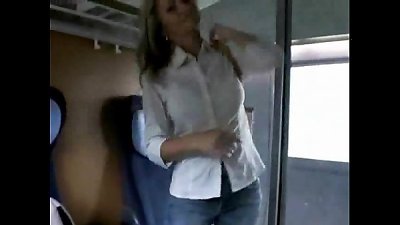 deep throat on train